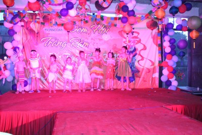 Tổ chức Tết Trung thu cho con em CBNV trong Công ty